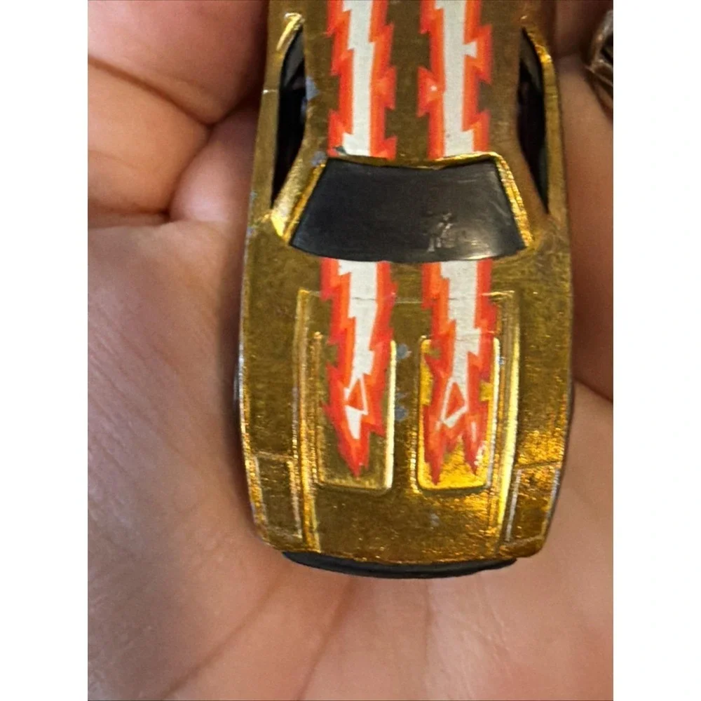 HOT WHEELS 1969 ~ Ultra Hots Gold AMX/2 ~ Vintage ~ Redliner ~ Diecast Car